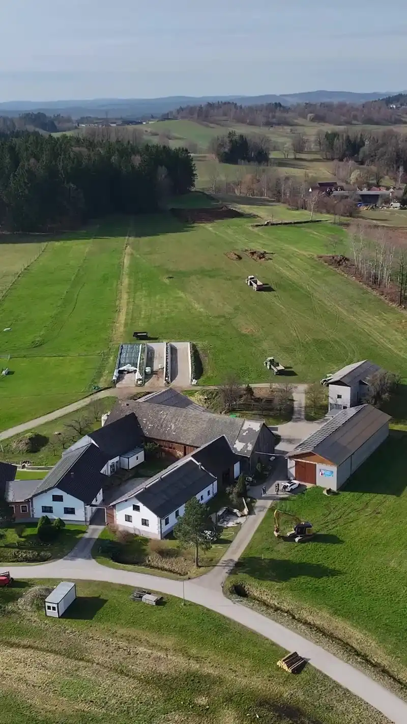 Der erste Spatenstich